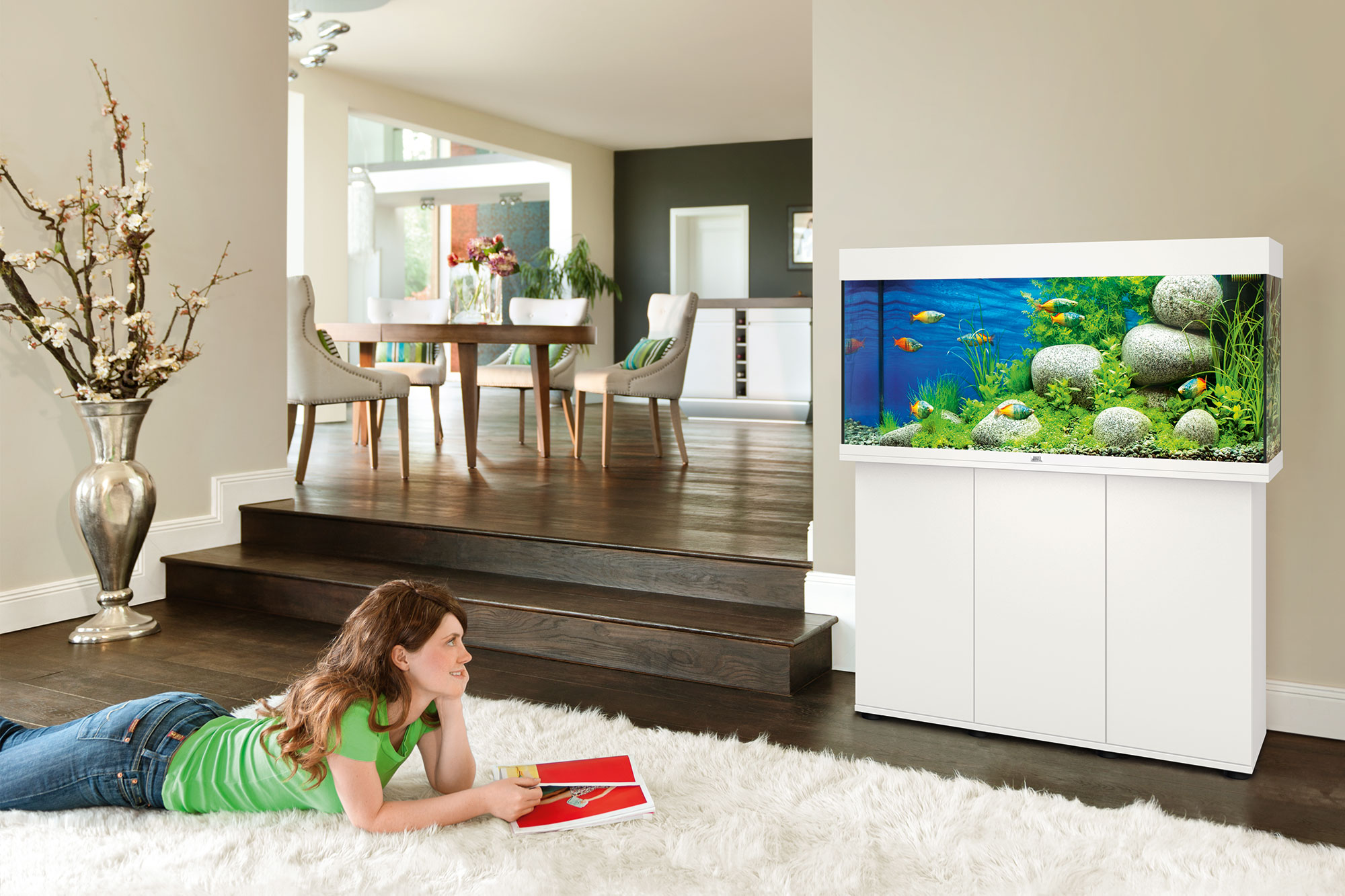 Acuario JUWEL RIO 180 blanco ambientado